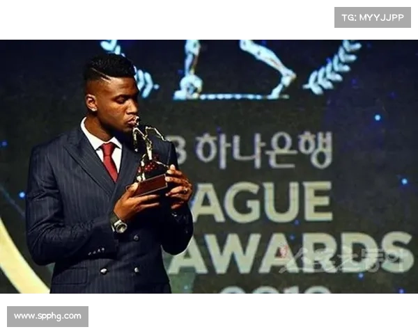 老鹰队新赛季潜力无限 展现青春风暴未来可期