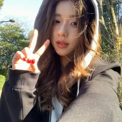 李英