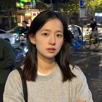 邹睿